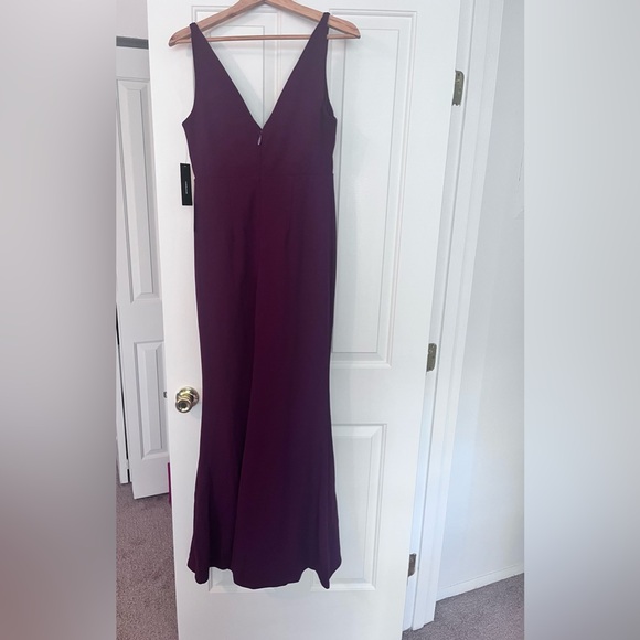 Lulu's Melora Sleeveless V-Neck Maxi Gown Size L - Picture 3 of 5